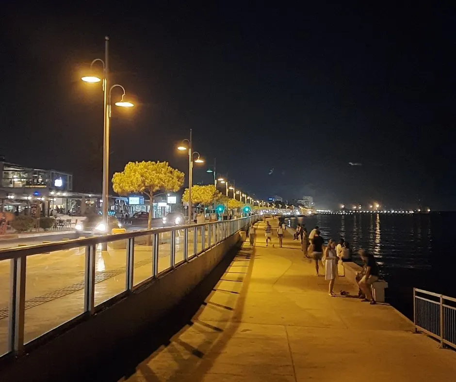 Piale Pasha promenade lit up at night